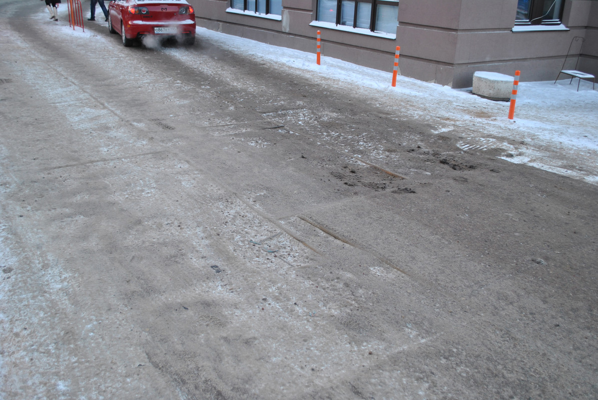 отвратительная дорога на въезде